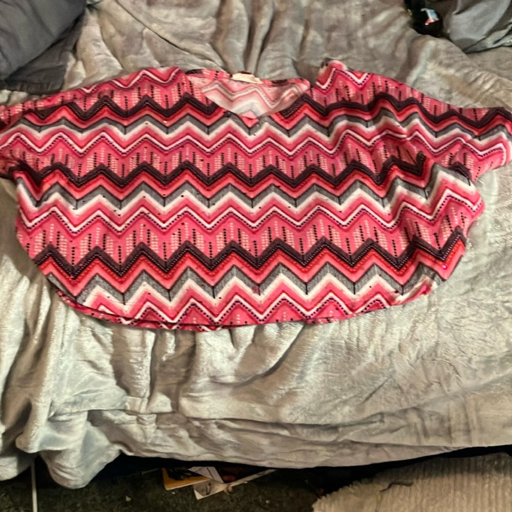 Pink shirt short sleeves